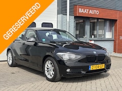 BMW 1-serie - 116i Limited Edition NIEUWE KETTING + APK 2012 zwart Apple CarPlay stoelv