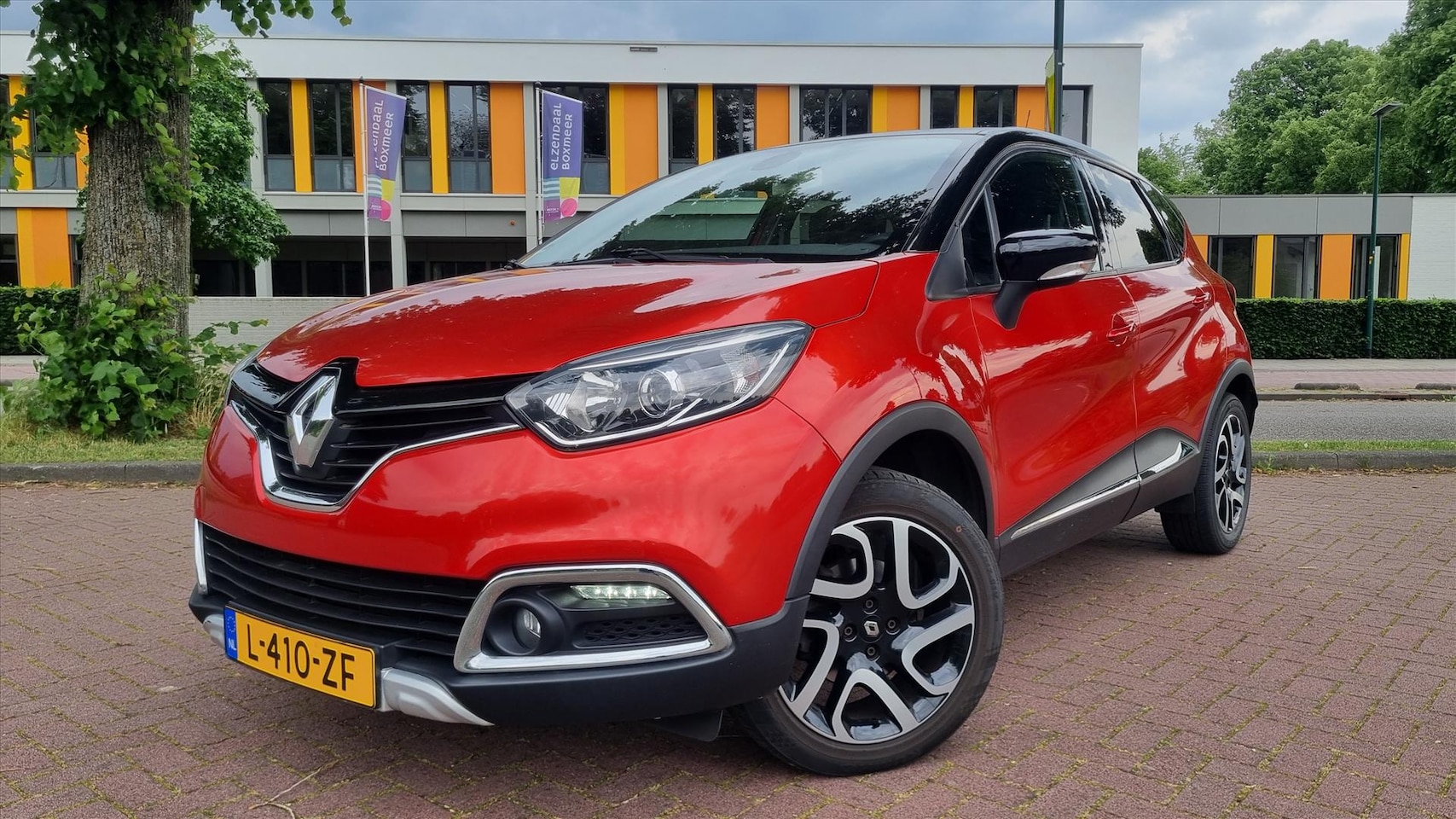 Renault Captur - 1.2TCe Automaat HH Stoelverw./Trekhaak - AutoWereld.nl