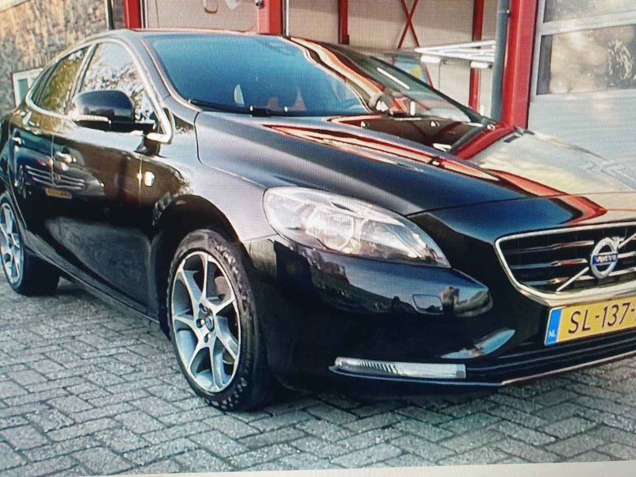 Volvo V40 - 2.0 D2 Ocean Race 2.0 D2 Ocean Race - AutoWereld.nl