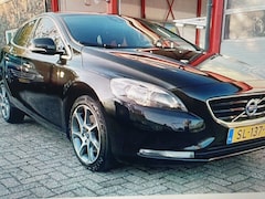 Volvo V40 - 2.0 D2 Ocean Race