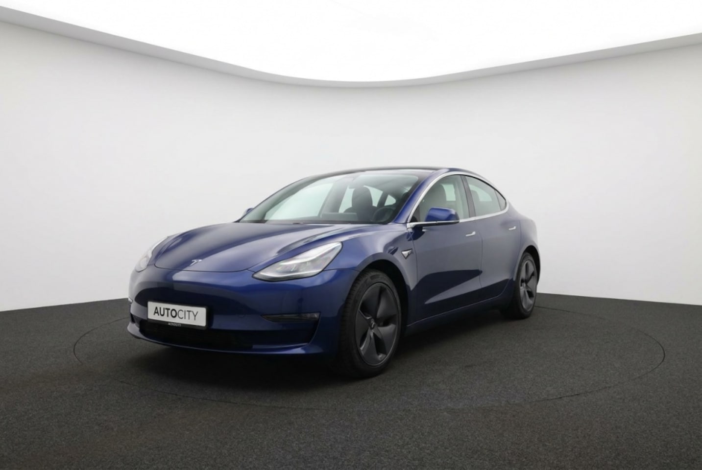 Tesla Model 3 - Long Range RWD Long Range AWD 75kWh Autopilot l 620KM Range WLTP l Pano - AutoWereld.nl