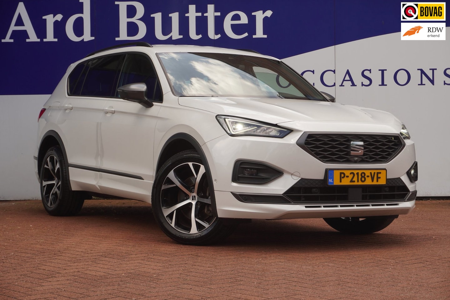 SEAT Tarraco - 1.4 TSI e-Hybrid PHEV FR+Led+navigatie+360-Camera+Safe&driving-Pack+elek-trekhaak+aanhange - AutoWereld.nl