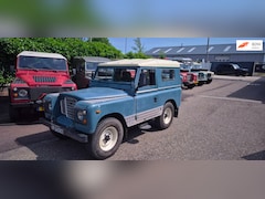 Land Rover 88 - Series III benzine/LPG