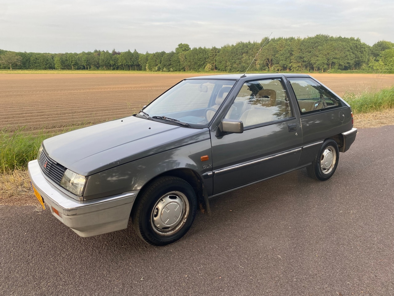 Mitsubishi Colt - 1.5 GLX 1.5 GLX - AutoWereld.nl