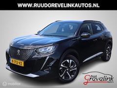Peugeot 2008 - 1.2 PT Allure Navigatie Camera 3D Cockpit 1/2Leer Led DonkerGlas