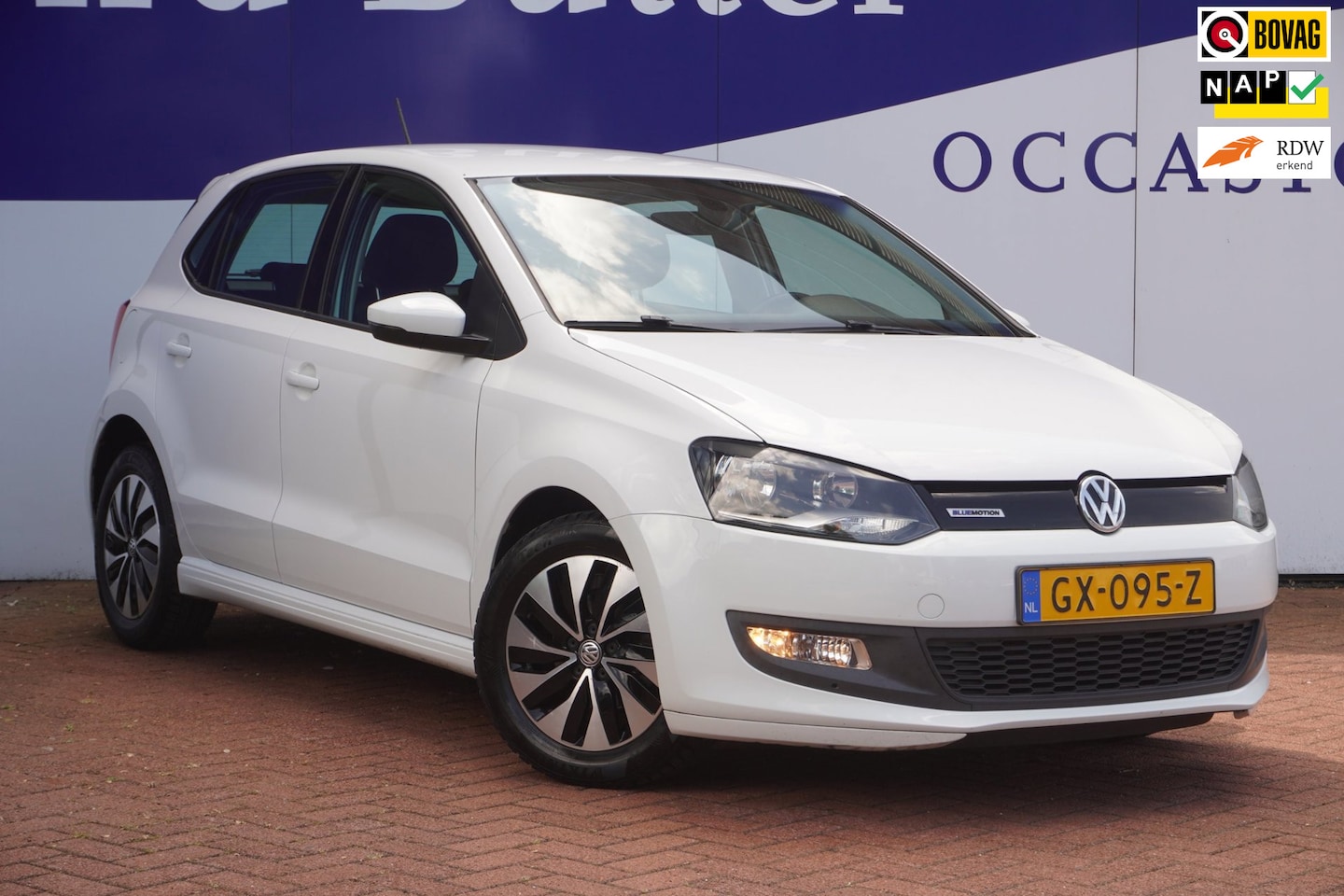 Volkswagen Polo - 1.0 BlueMotion Edition+apple-carPlay+camera+cruise+alles seassens-banden = SUPER !! - AutoWereld.nl
