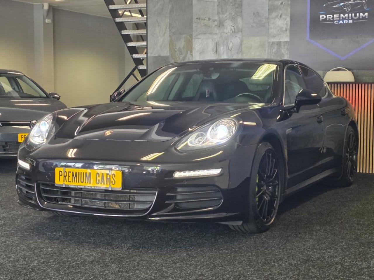 Porsche Panamera - Porsche Panamera S 3.0 E-Hybrid Facelift | Bose | Luchtvering | Memory | Sportstoelen - AutoWereld.nl