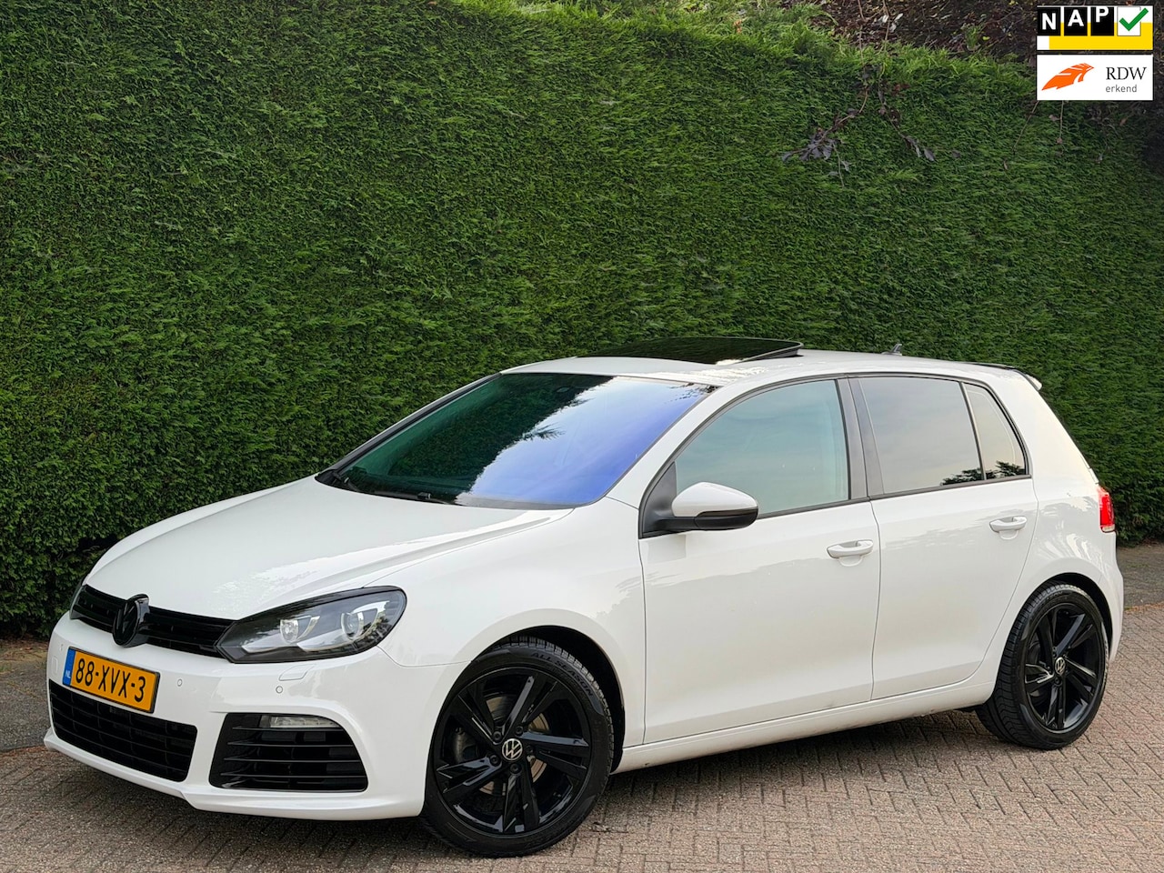 Volkswagen Golf - 1.4 TSI AIRCO/LED/XENON/PDC V+A/SCHUIFDAK!!! - AutoWereld.nl