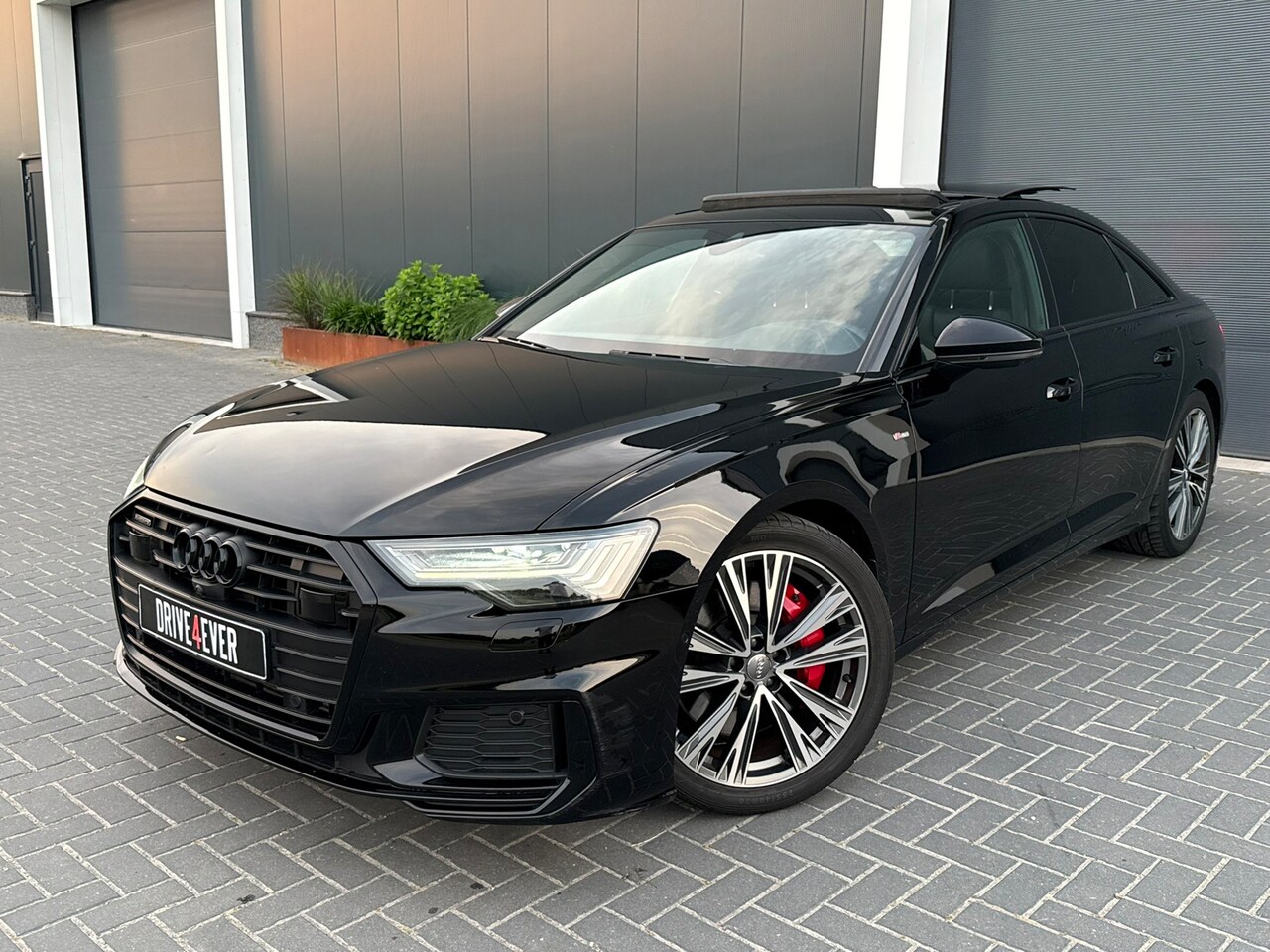 Audi A6 Limousine - 55 TFSI e | 3x S Line | Pano | 360 | Matrix - AutoWereld.nl