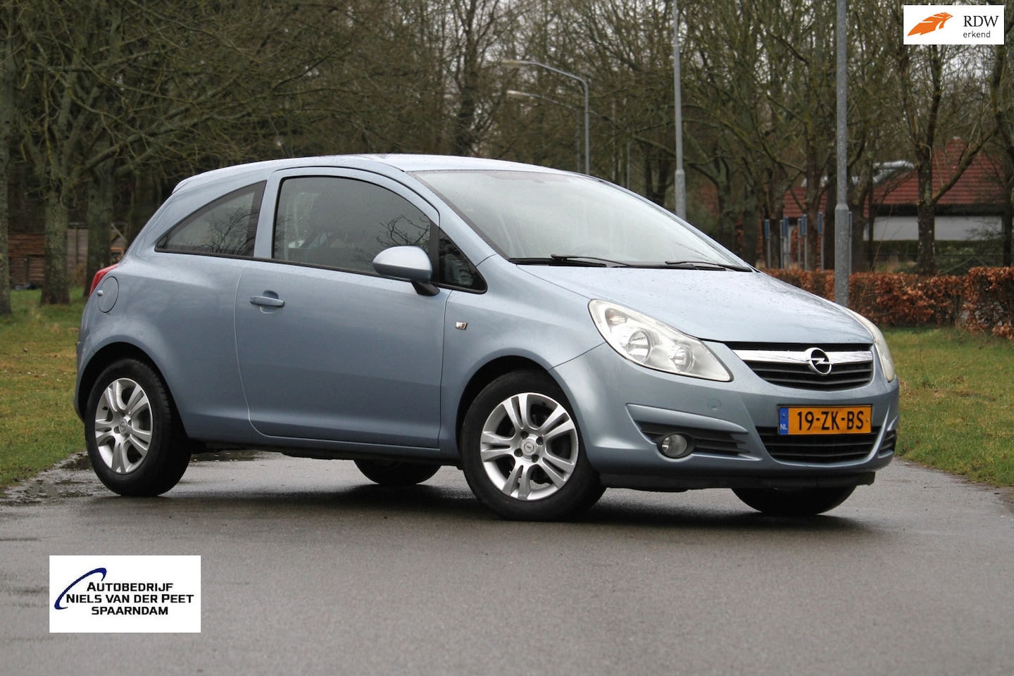 Opel Corsa - 1.4-16V Enjoy / APK tot maart 2027 / Van pas 2e eigenaar / Sportvelgen / Cruise control / - AutoWereld.nl