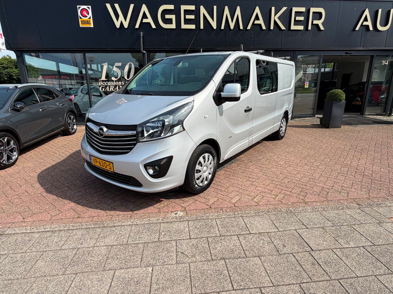 Opel Vivaro - 1.6 CDTI L2H1 DC Sport EcoFlex Clima|Cruise|CAMERA - AutoWereld.nl