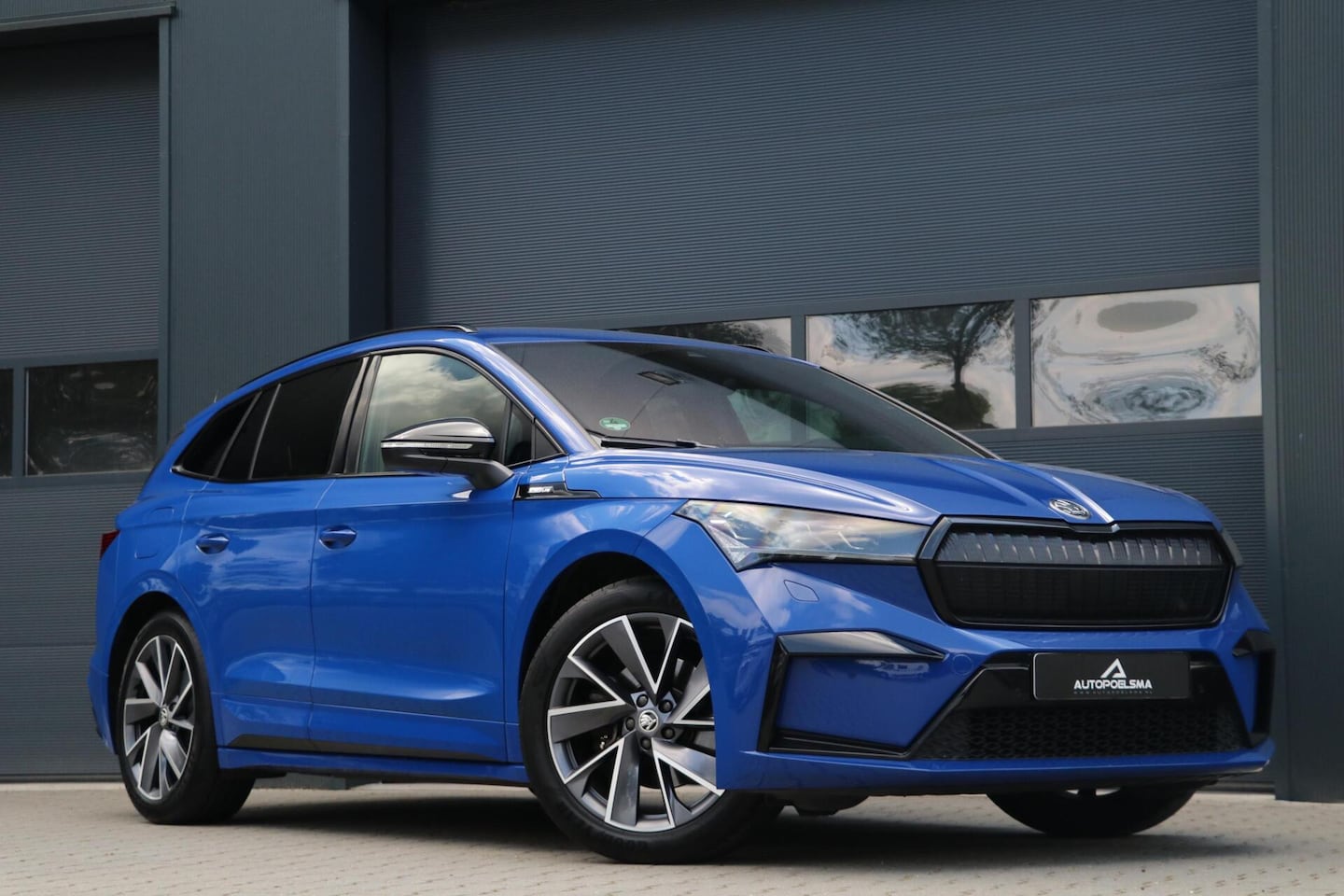 Skoda Enyaq iV - 60 180PK |SPORTLINE| AdaptiveCruise AppleCarplay Sportzetels Stoel/stuur verwarming Camera - AutoWereld.nl