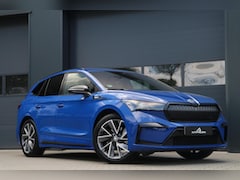 Skoda Enyaq iV - 60 180PK |SPORTLINE| AdaptiveCruise AppleCarplay Sportzetels Stoel/stuur verwarming Camera