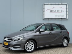 Mercedes-Benz B-klasse - 180 Ambition Automaat Navigatie/Trekhaak/Camera