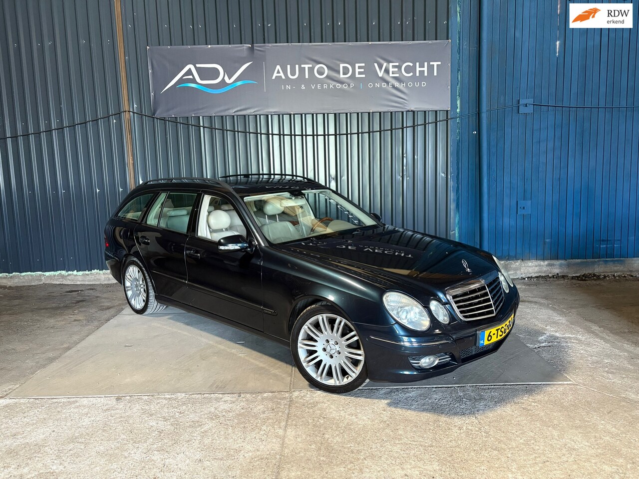Mercedes-Benz E-klasse Combi - 320 Avantgarde 4-Matic - MASSAGE STOELEN - 7 PERSOONS - MEMORY STOELEN - AutoWereld.nl