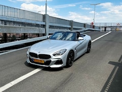 BMW Z4 - M40i Keyless, Alcantara, Harman Kardon, Full Option, Launch Edition