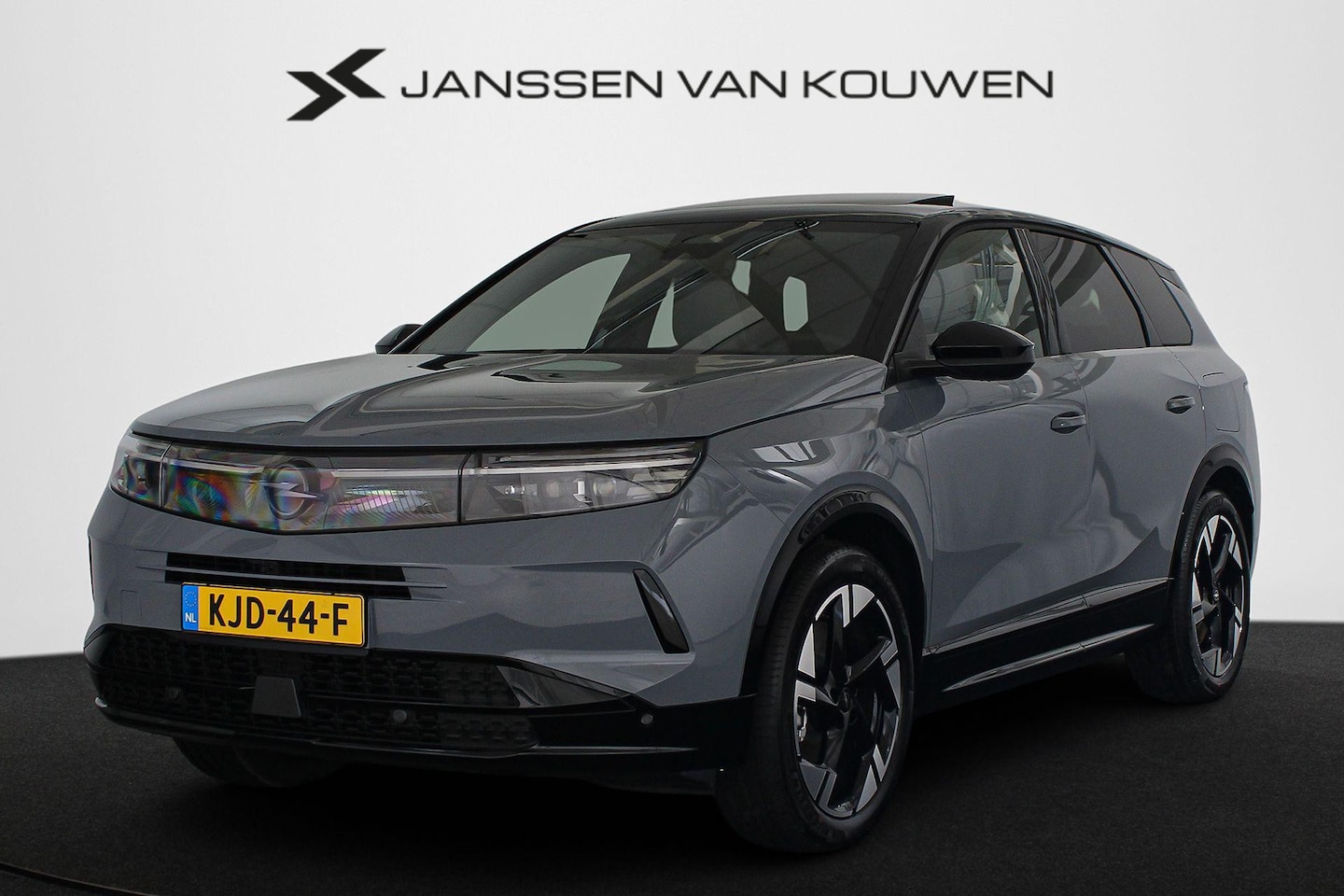 Opel Grandland - 1.6 Turbo Plug-in-Hybrid Ultimate Panoramadak FOCAL Trekhaak Head-Up - AutoWereld.nl