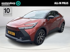 Toyota C-HR - 2.0 Plug-in Hybrid 220 Dynamic *STOEL EN STUURWIELVERWARMING/ DODEHOEK DETECTIE/ PARKEERSE