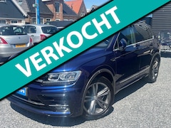 Volkswagen Tiguan - 1.4 TSI ACT Comfortline Business R-Line |Pano|Adap. cruise|Elek. trekhaak|Stoelverwarming|