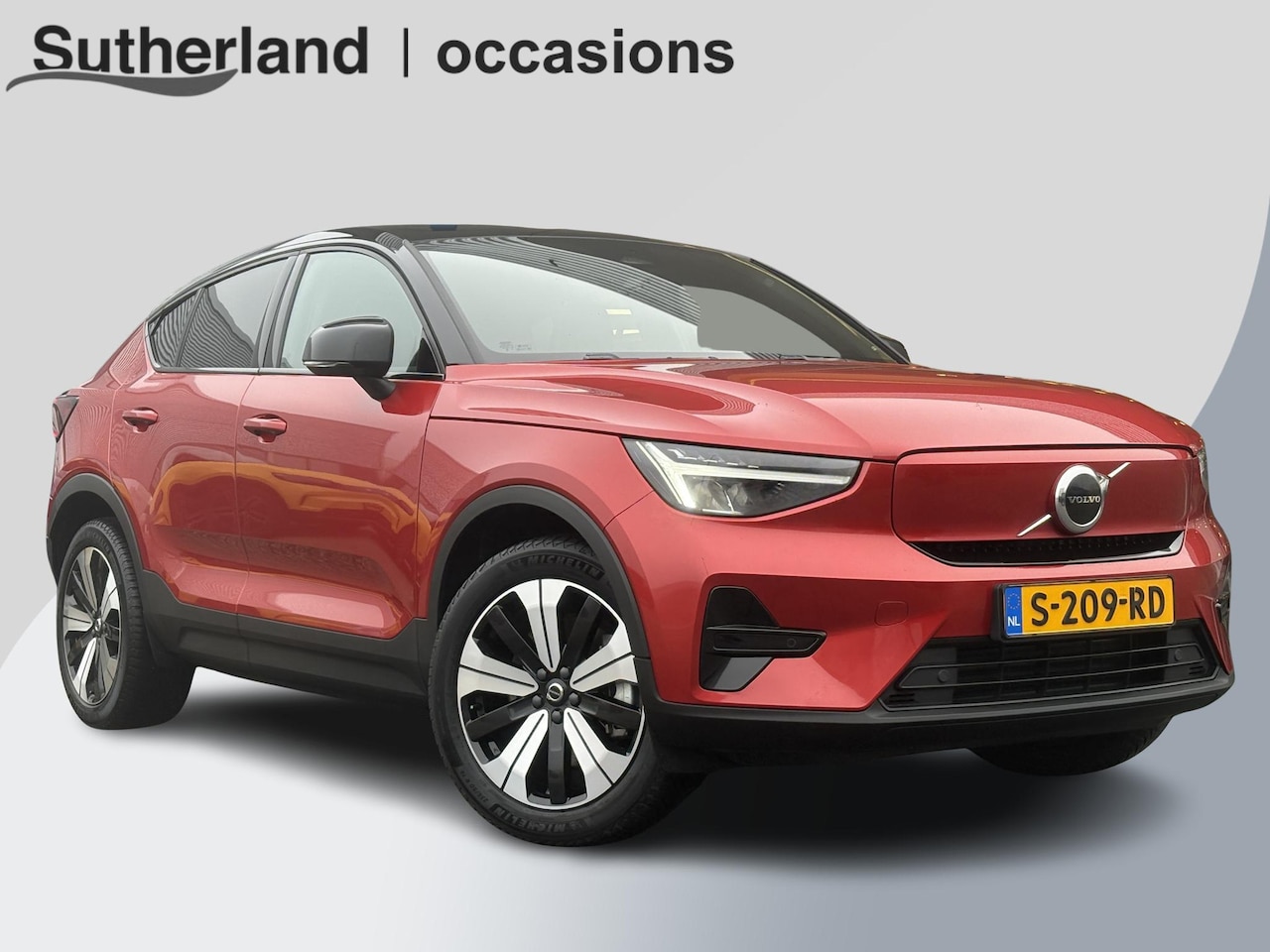 Volvo C40 - Recharge Plus 69 kWh | Panoramadak | Adaptive cruise control | Stoel- & Stuurverwarming | - AutoWereld.nl