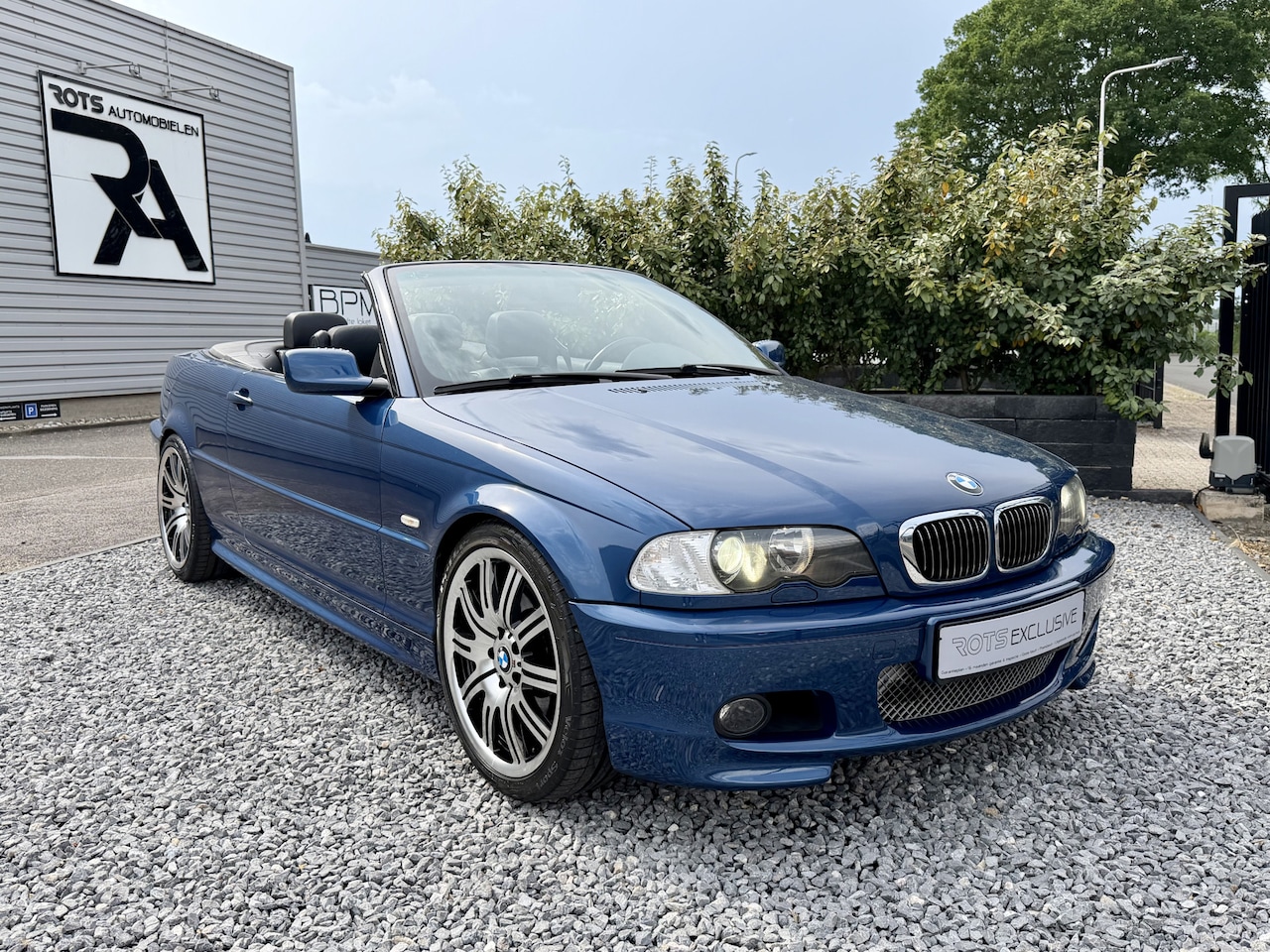 BMW 3-serie Cabrio - 330Ci Aut M-Pakket Originele staat! Topasblau! - AutoWereld.nl