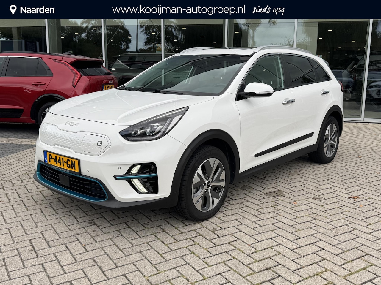Kia e-Niro - ExecutiveLine 64 kWh | Stoel en Stuurverwarming | Stoel Ventilatie | Warmtepomp | Schuif-/ - AutoWereld.nl