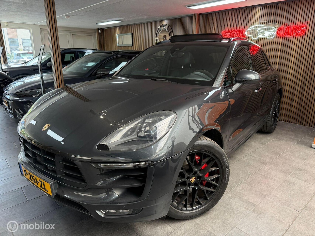 Porsche Macan - 3.0 GTS/ Facelift Achterklep/ Pano/ Ambiance - AutoWereld.nl