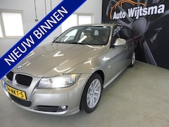BMW 3-serie Touring - 320i Business Line 170PK Leer | Navi | LMV | PDC achter | CPV | Cruise