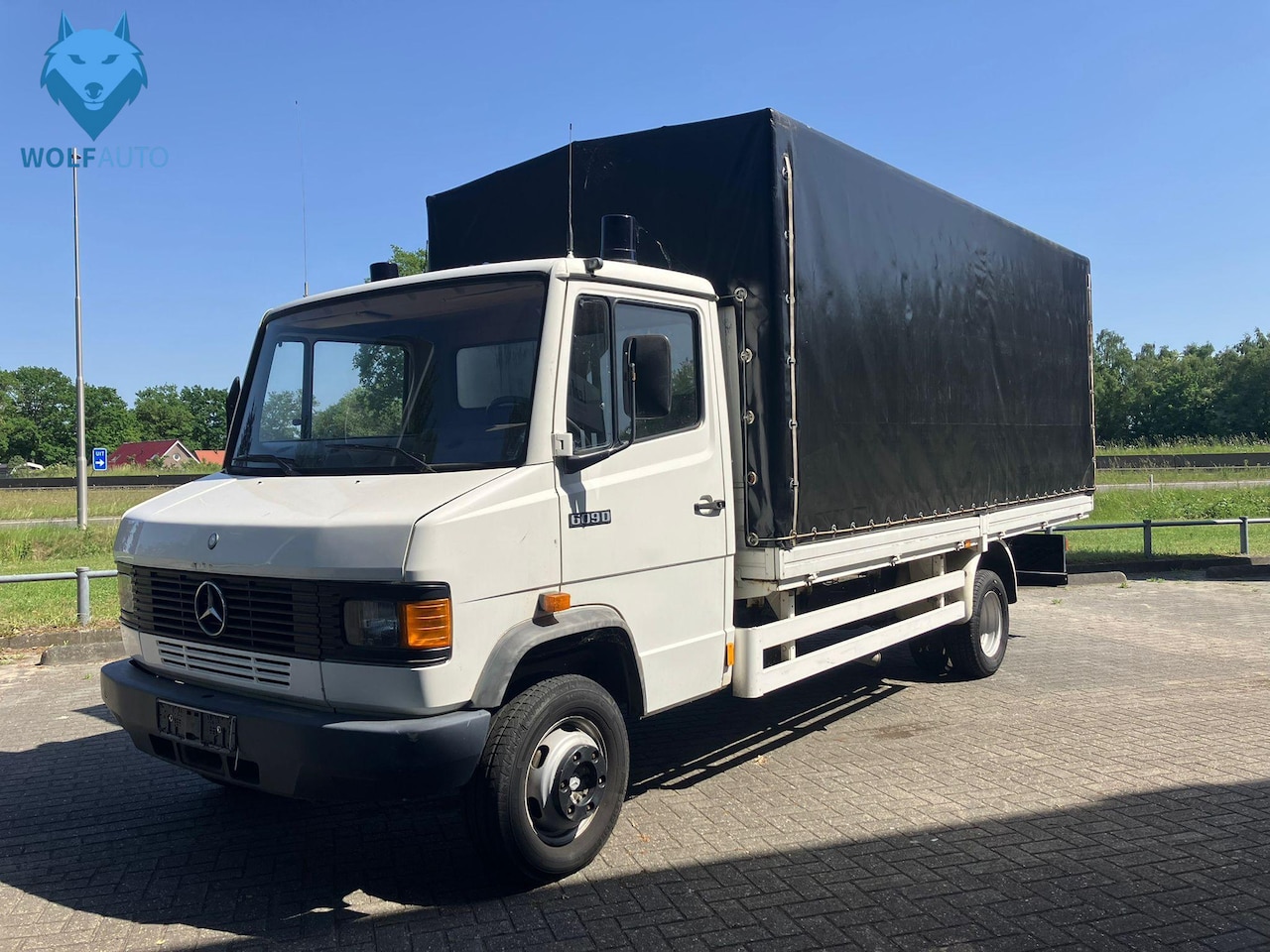 Mercedes-Benz 609 - Bestelwagen Pick-up laadbak D 131000KM! UNIEK B-RIJBEWIJS!! - AutoWereld.nl