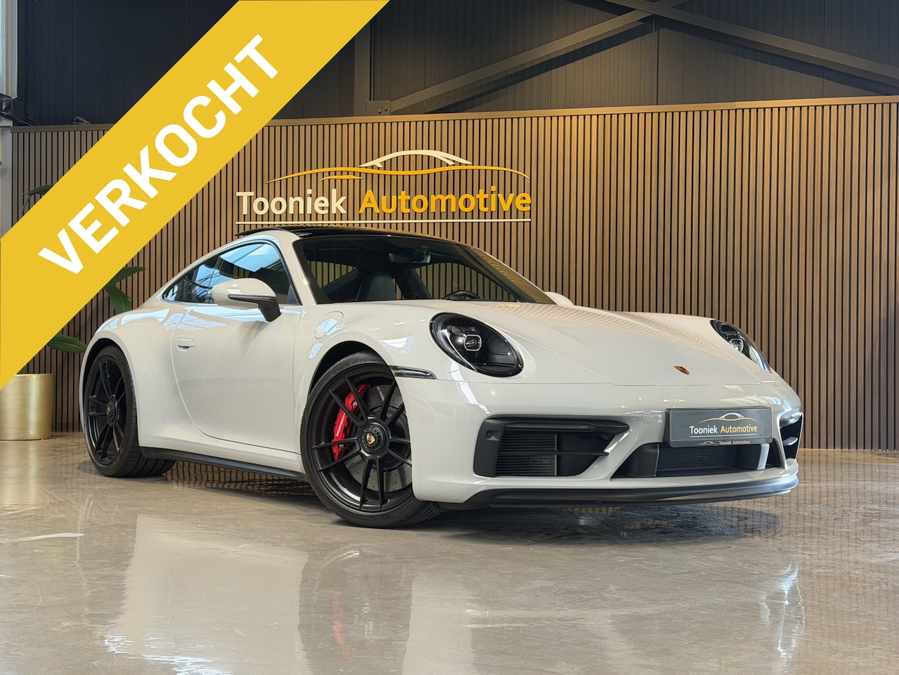 Porsche 911 - 3.0 Carrera GTS 992 Sportchrono Vol leder interieur 14 voudige sportstoelen Matrix led la - AutoWereld.nl