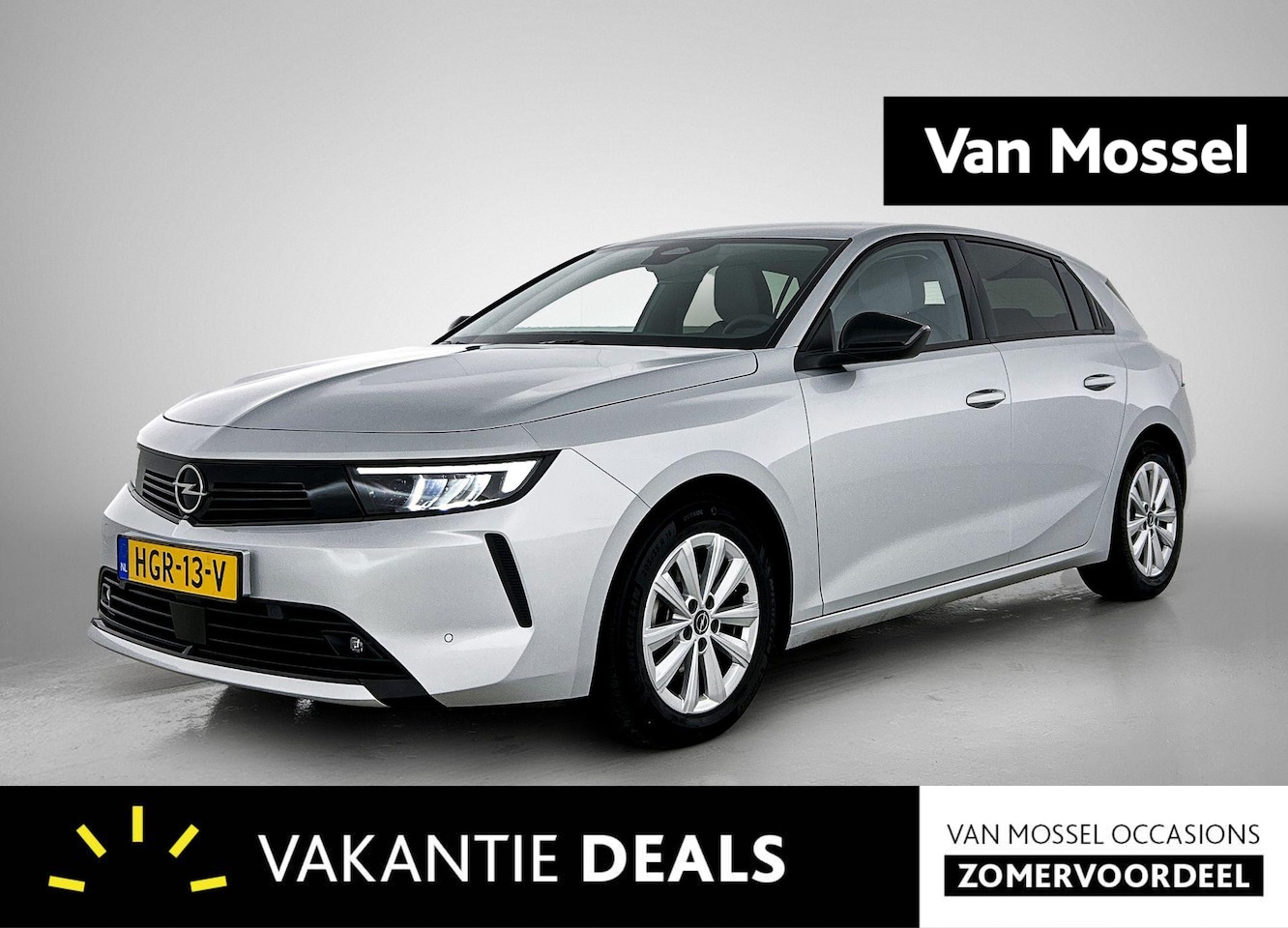 Opel Astra - 1.2 Turbo Business Edition Camera | Apple Carplay & Android Auto | Navigatie | AGR Stoelen - AutoWereld.nl