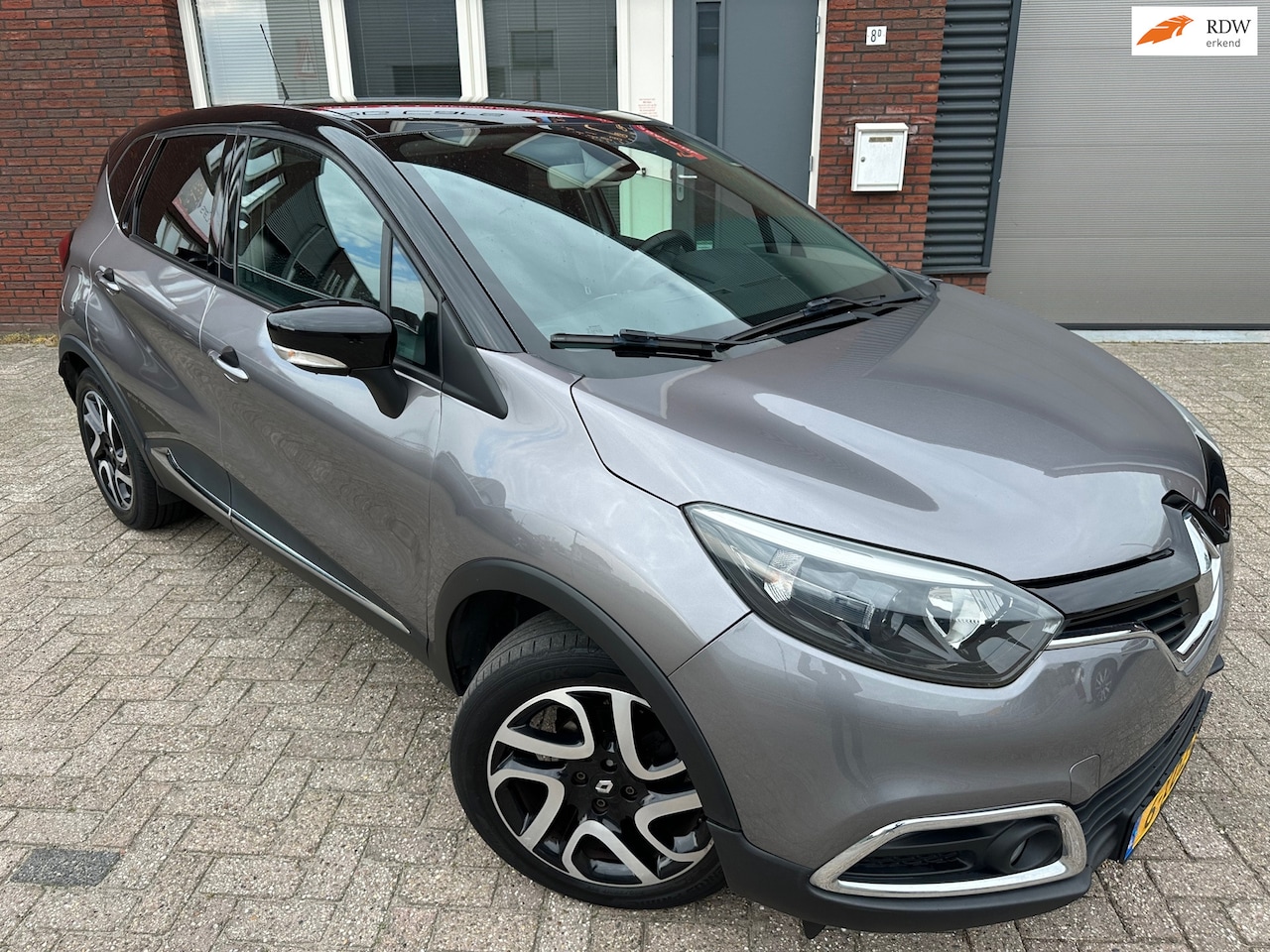 Renault Captur - 0.9 TCe Dynamique / Navi / PDC / Clima / Cruise - AutoWereld.nl