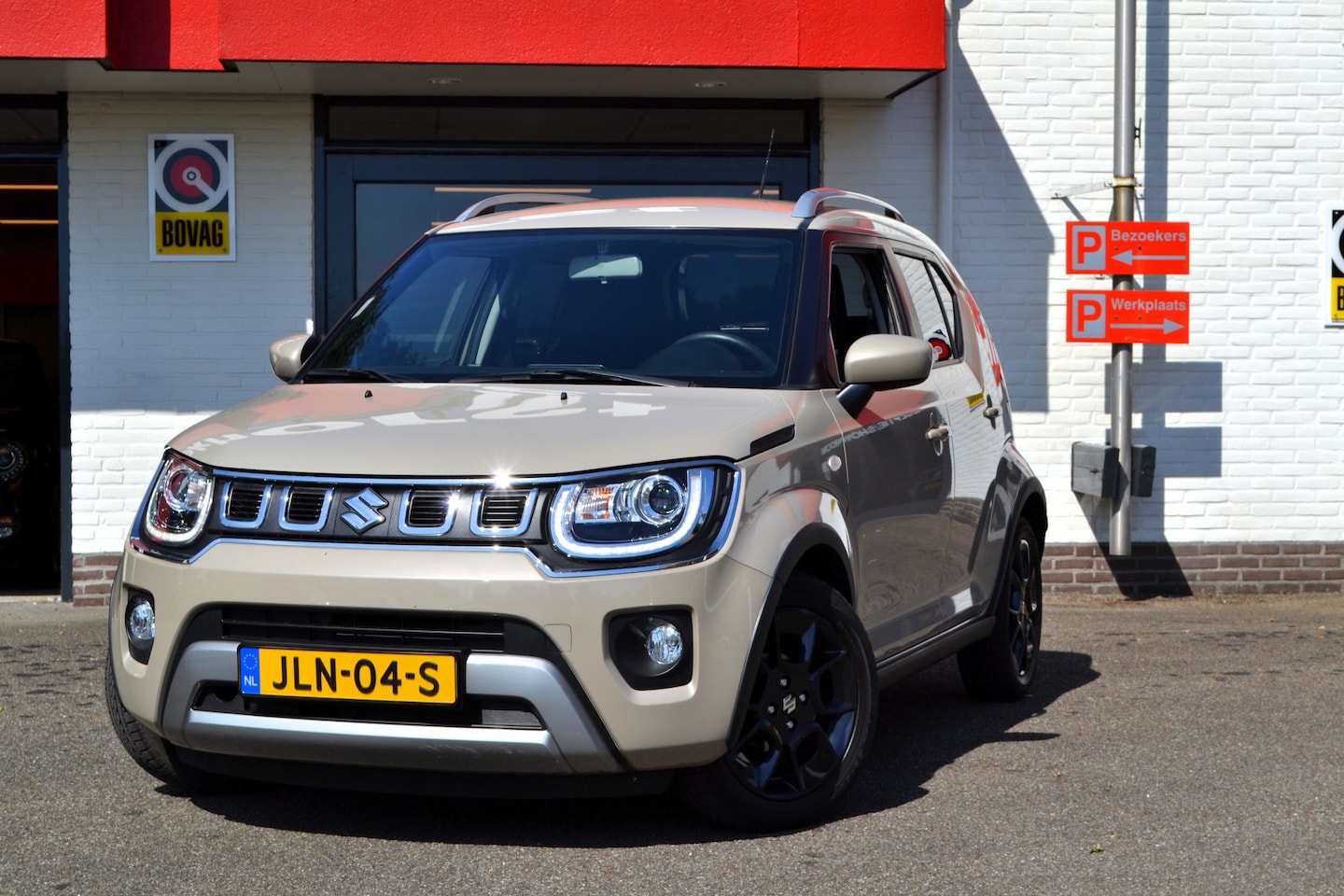 Suzuki Ignis - 1.2 Smart Hybrid Automaat, Navi, Camera, Airco, 17.000 km ! Nieuwstaat ! - AutoWereld.nl