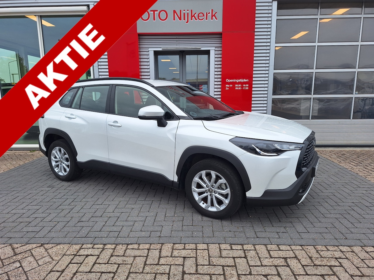 Toyota Corolla Cross - Hybrid 140 Active met winterpack**Zomeraanbieding!! gratis trekhaak** - AutoWereld.nl
