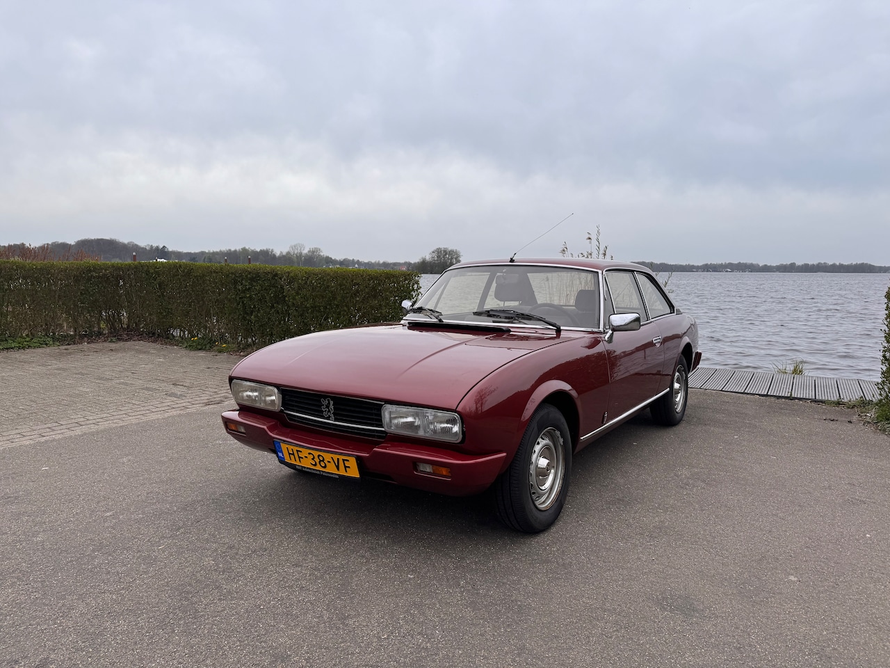 Peugeot 504 - 2.0 Coupé Inj. - AutoWereld.nl