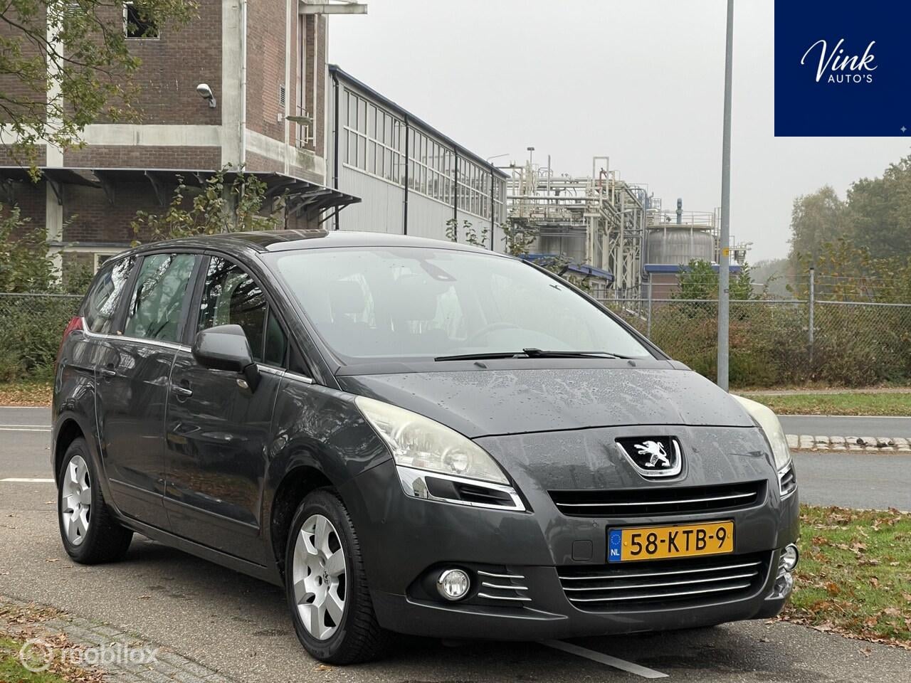Peugeot 5008 - 1.6 Turbo HP ST 5p. | Panoramadak | NL&NAP | Trekhaak | Cruise Control | Navigatie - AutoWereld.nl