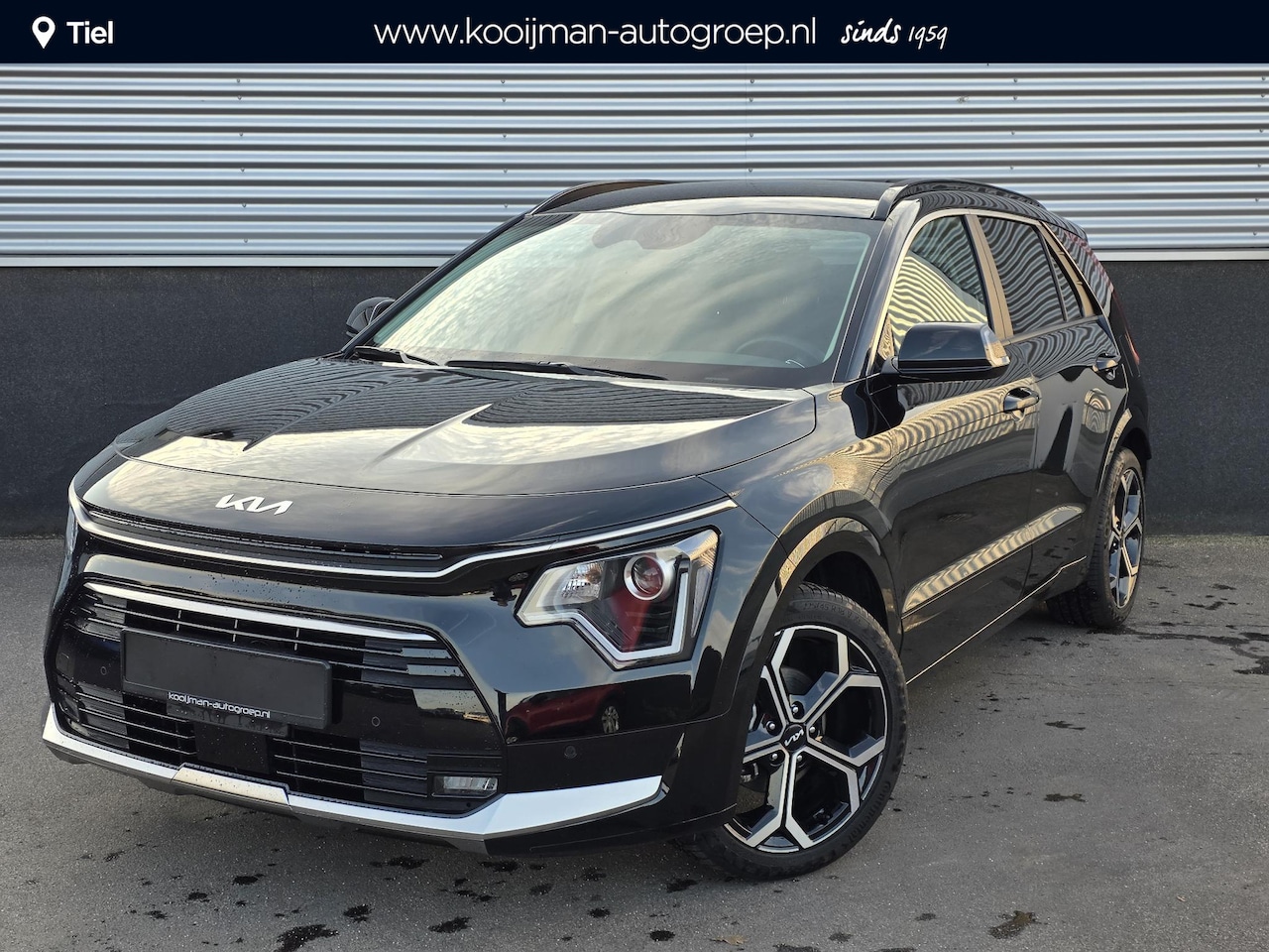 Kia Niro - 1.6 GDi Hybrid DynamicLine Navigatie, 18" LMV, Parkeersensoren voor- & achter, Privacy gla - AutoWereld.nl
