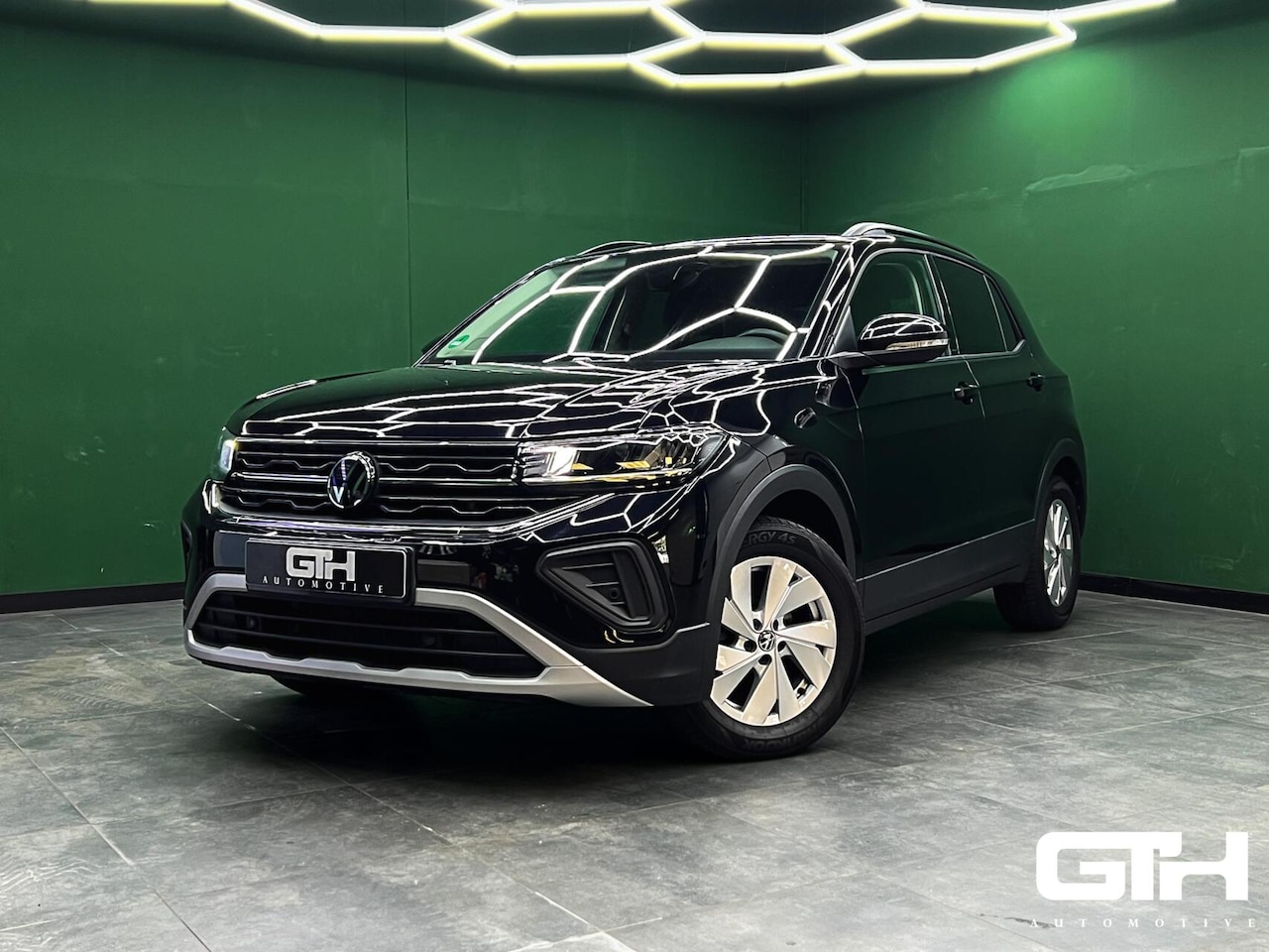 Volkswagen T-Cross - 1.0 TSI Life | Carplay | Cruise | Lane - AutoWereld.nl