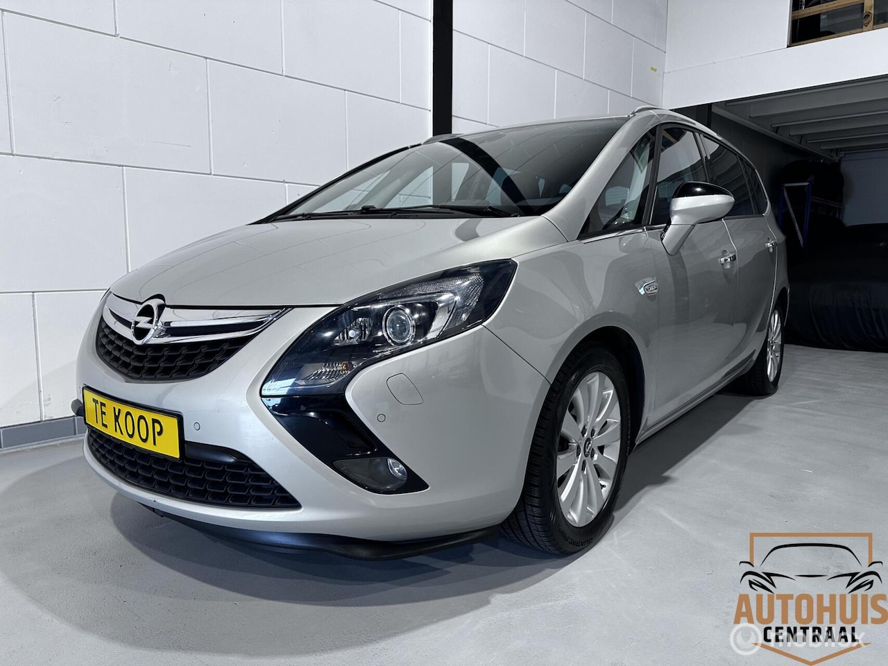 Opel Zafira Tourer - 1.4 Cosmo*7P*Airco*Navi - AutoWereld.nl