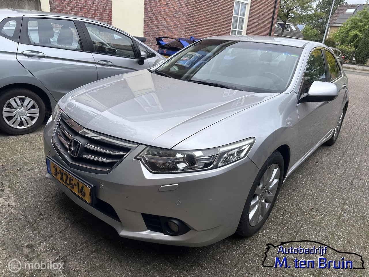 Honda Accord - 2.0 Lifestyle/ TREKHAAK - AutoWereld.nl