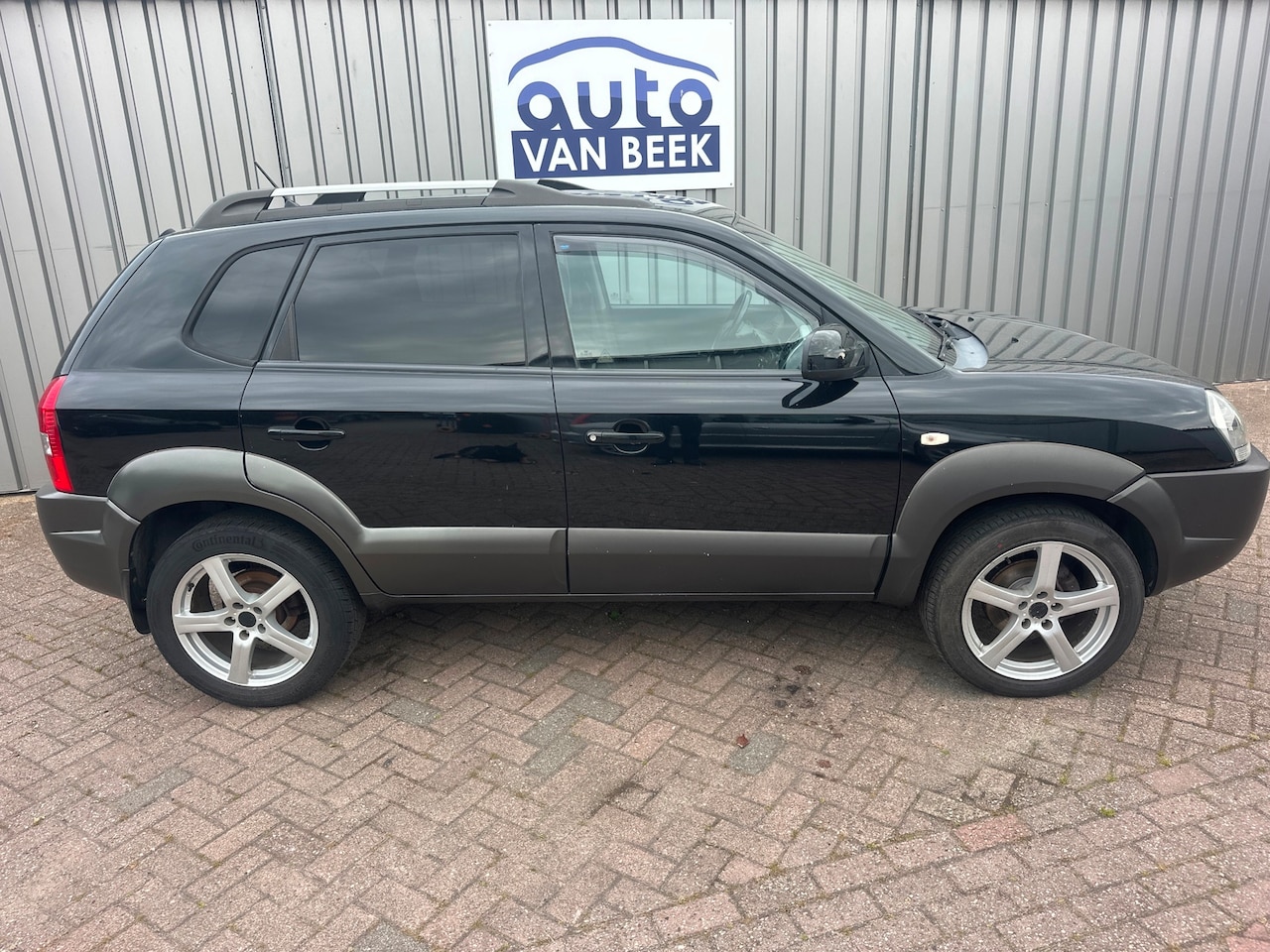Hyundai Tucson - 2.0i Style 2.0i Style - AutoWereld.nl