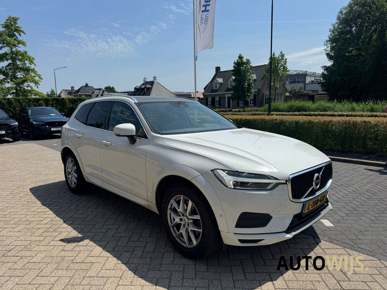 Volvo XC60 - 2.0 T5 AWD Inscription|250PK|LED|CAMERA|STOELVERW - AutoWereld.nl