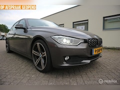 BMW 3-serie - 320d High Executive AUTOMAAT/XENON/NAVIGATIE/NAP