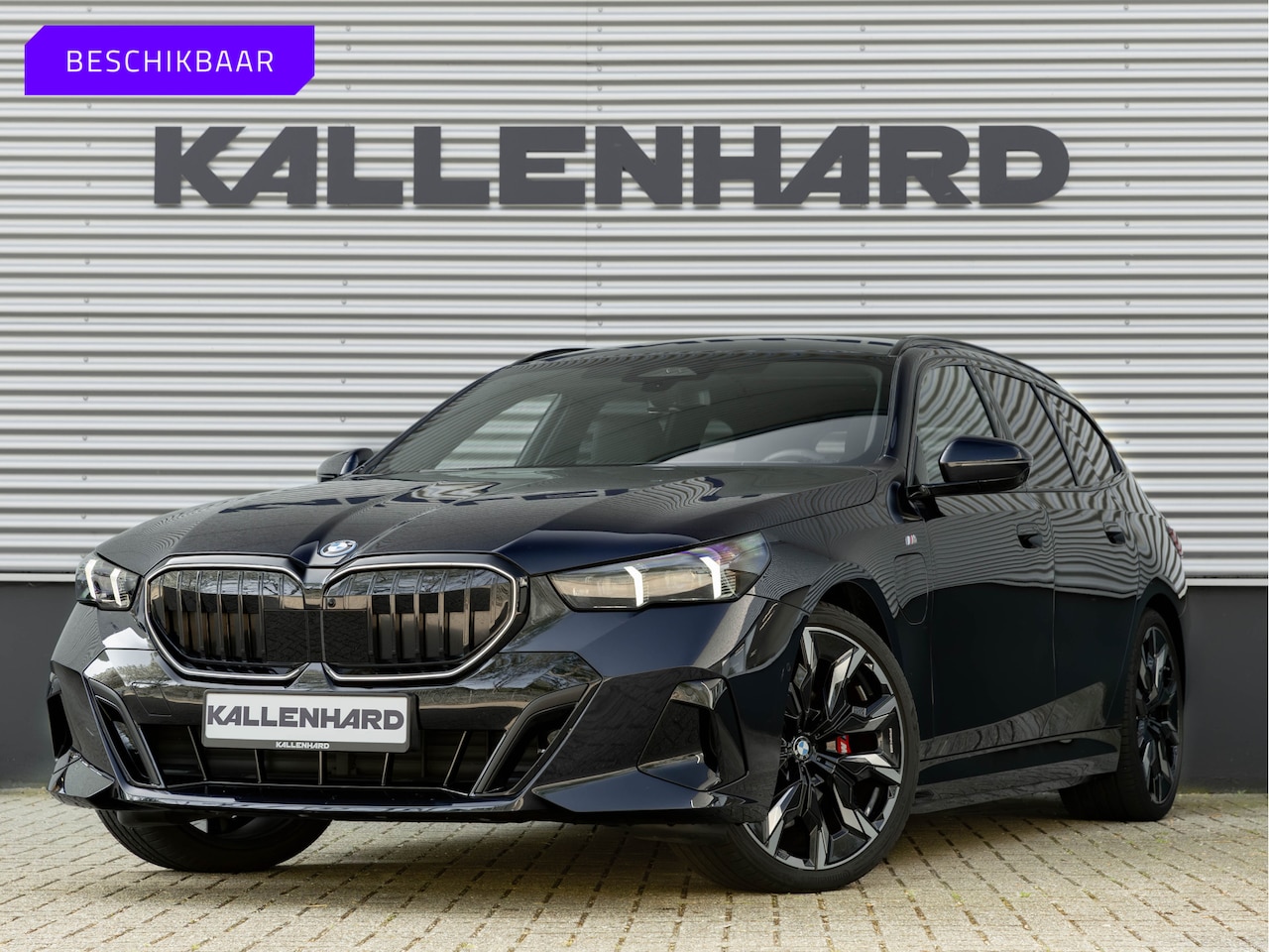 BMW 5-serie Touring - 530e M-Sport Pro - Pano - 21 inch - Head-up - Trekhaak - Harman Kardon - AutoWereld.nl