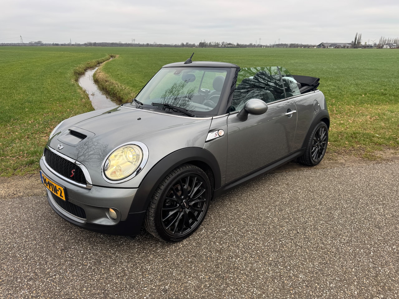 MINI Cabrio - 1.6 Cooper S Chili met origineel Works tuning set incl. certificaat - AutoWereld.nl