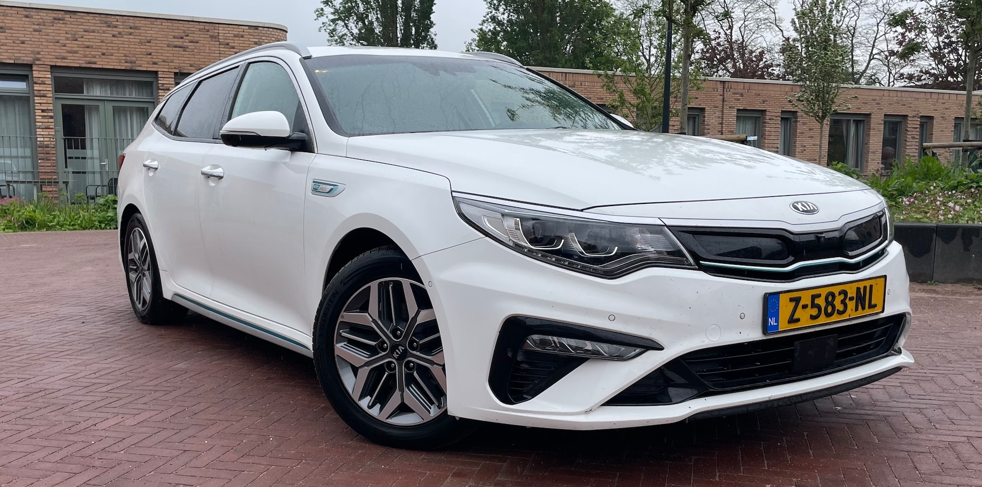 Kia Optima Sportswagon - 2.0 GDI PHEV DynamicPlusLine - AutoWereld.nl