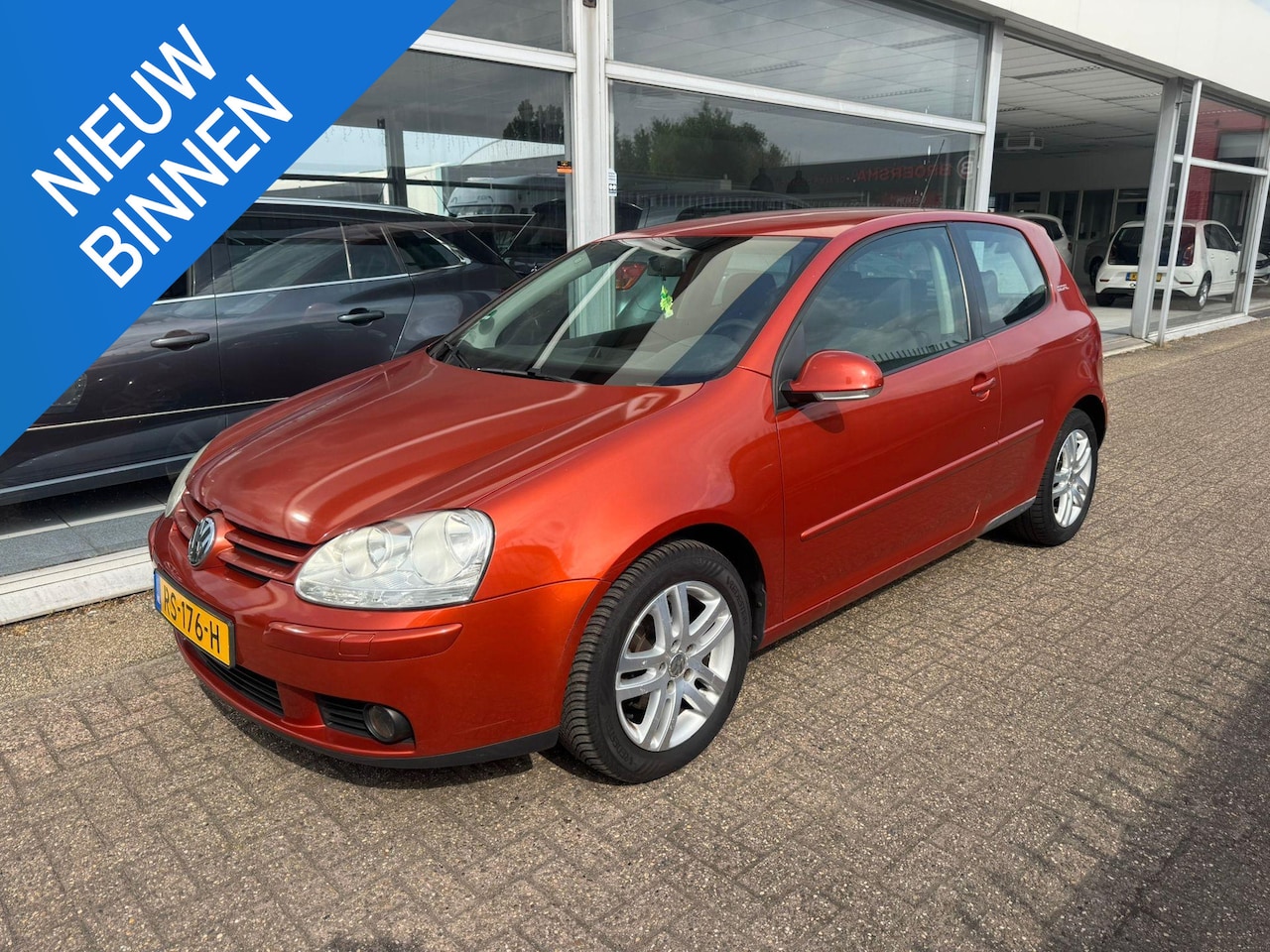 Volkswagen Golf - 1.6 Turijn | Elektrische ramen | Airco | Distributieriem recentelijk gedaan | APK tot 21-0 - AutoWereld.nl