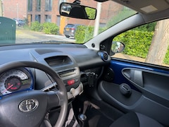 Toyota Aygo - 1.0-12V +