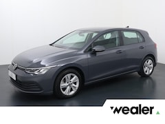 Volkswagen Golf - 1.0 eTSI Life | 110 PK | Automaat | Navigatiesysteem | Adaptive cruise control | Achteruit