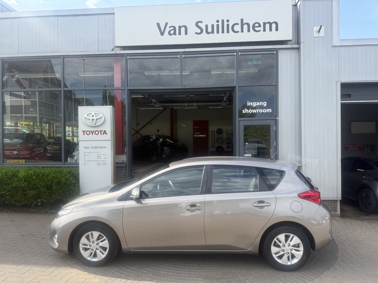 Toyota Auris - 1.8 Hybrid Aspiration 1.8 Hybrid Aspiration - AutoWereld.nl